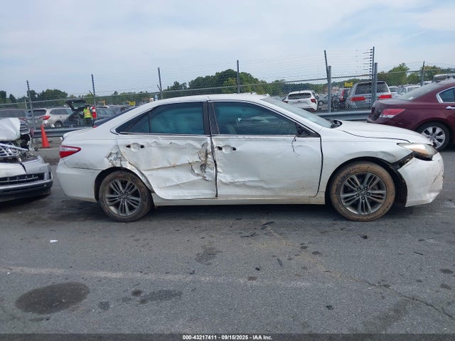 Продажа на аукционе авто 2017 Toyota Camry Se, vin: 4T1BF1FK3HU271169, номер лота: 43217411