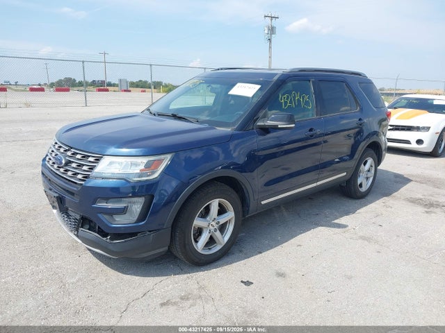 Ford Explorer 2016 1FM5K8D85GGB41870 Image 2