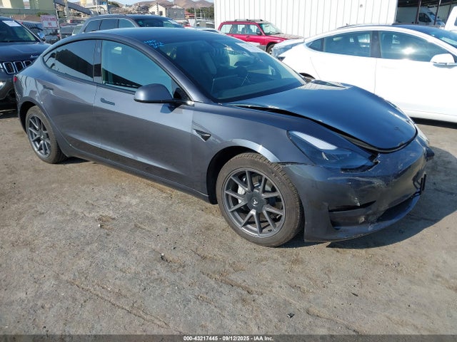 2023 TESLA MODEL 3 5YJ3E1EA2PF425527 Photo 0