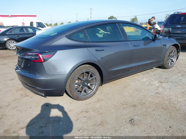 2023 TESLA MODEL 3 5YJ3E1EA2PF425527 Photo 3