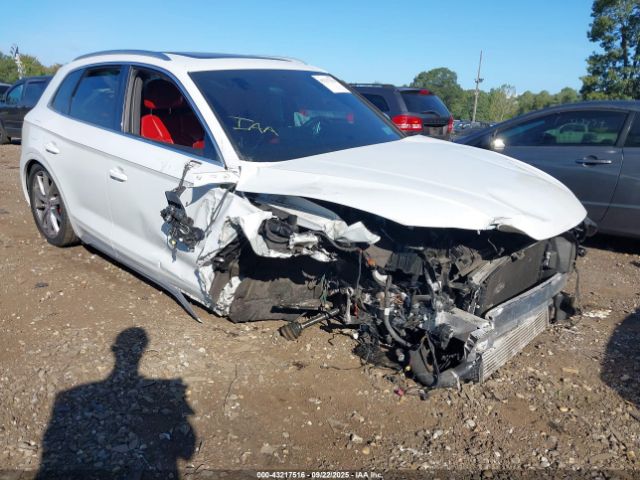 2021 AUDI SQ5 WA1B4AFY0M2007809