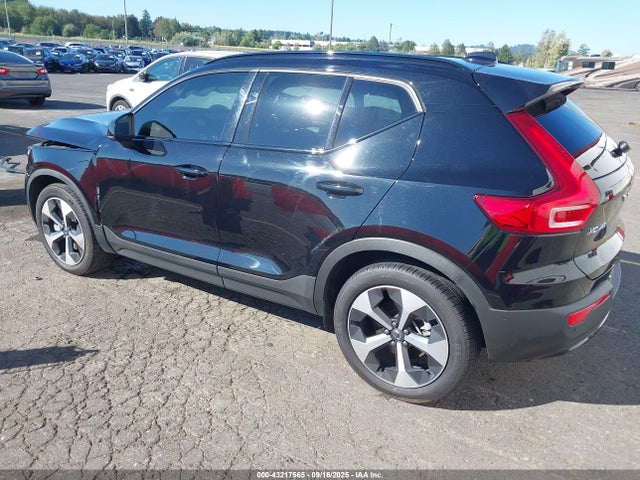 YV4L12ULXR2326994 Volvo Xc40 B5 Plus Dark Theme