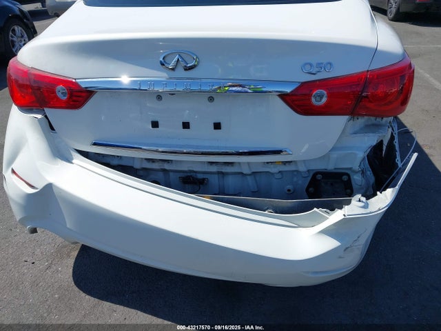 JN1BV7AP2FM350667 Infiniti 2015
