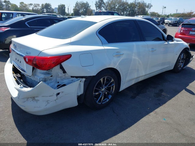 JN1BV7AP2FM350667 Infiniti 2015