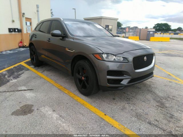 2018 JAGUAR F-PACE SADCJ2FXXJA255667 Photo 0