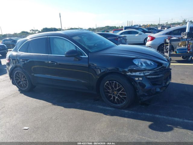2017 PORSCHE MACAN WP1AB2A52HLB14496 Photo 0