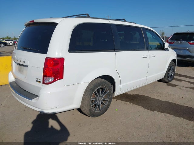 2C4RDGEG1JR345829 Dodge Grand Caravan