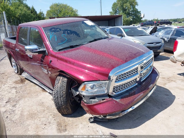 43217667 :رقم المزاد ، 1C6RR7NT5HS774406 vin ، 2017 Ram 1500 Laramie  4x4 5'7 Box مزاد بيع