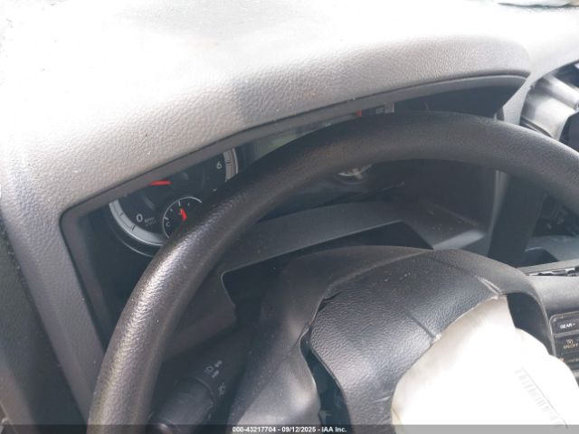 2014 RAM 1500 3C6JR7DT3EG191723 Photo 6