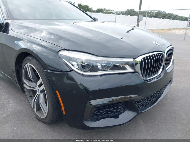 WBA7F0C56GGL99287 BMW 750i