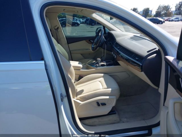 2017 AUDI Q7 WA1LHAF74HD041214 Photo 4
