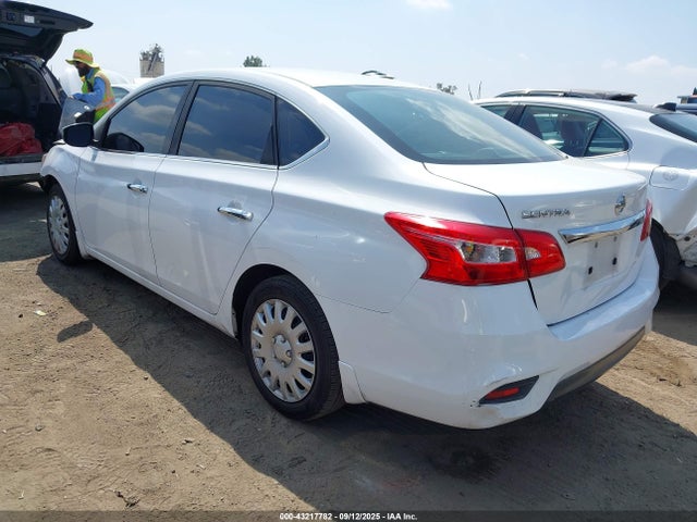3N1AB7AP5KY288886 Nissan 2019