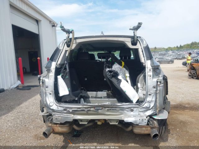2019 ACURA RDX 5J8TC2H32KL036273 Photo 5