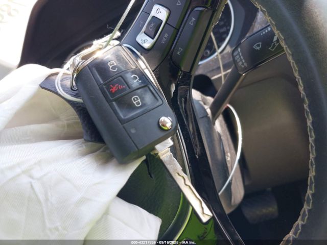 2021 VOLKSWAGEN TIGUAN 3VV3B7AXXMM089009 Photo 10