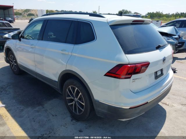 2021 VOLKSWAGEN TIGUAN 3VV3B7AXXMM089009 Photo 2