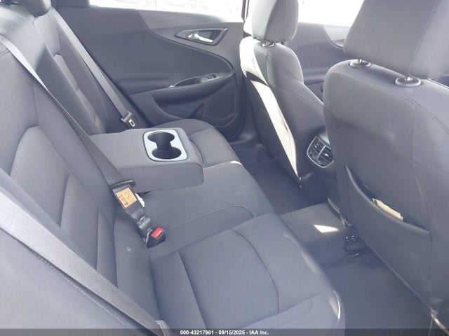 1G1ZD5STXRF227229 Chevrolet lfv