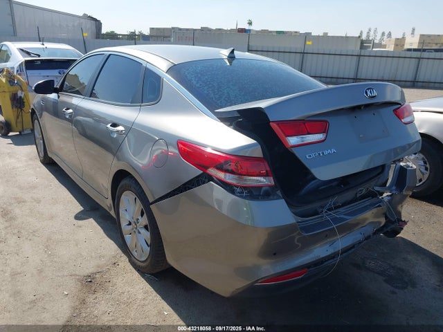 5XXGT4L32JG266588 KIA gdi
