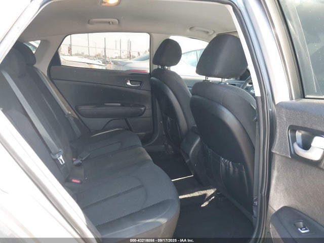5XXGT4L32JG266588 KIA gdi