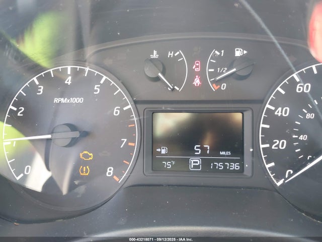 3N1AB7AP8HY203449 Nissan 2017