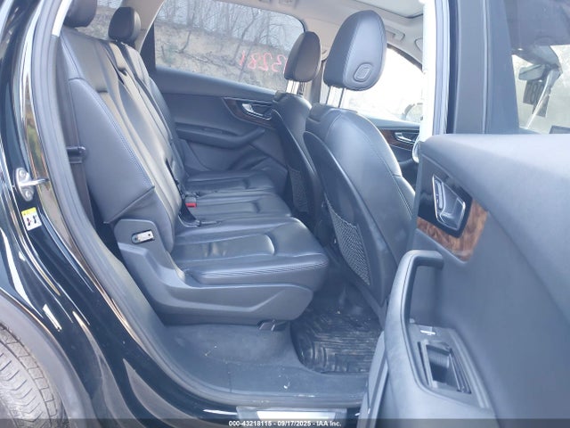 2018 AUDI Q7 WA1LAAF7XJD036495 Photo 7