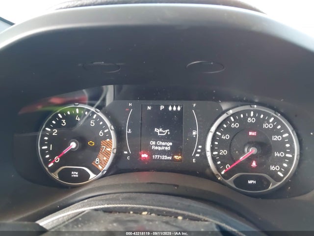 ZACNJBB18KPK40914 Jeep Renegade