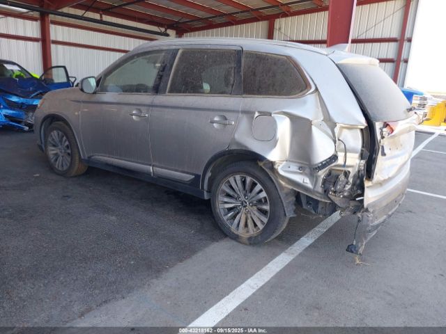 2020 MITSUBISHI OUTLANDER JA4AZ3A3XLJ000889 Photo 2