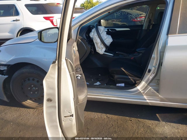 3N1AB7AP4KY270038 Nissan Sentra