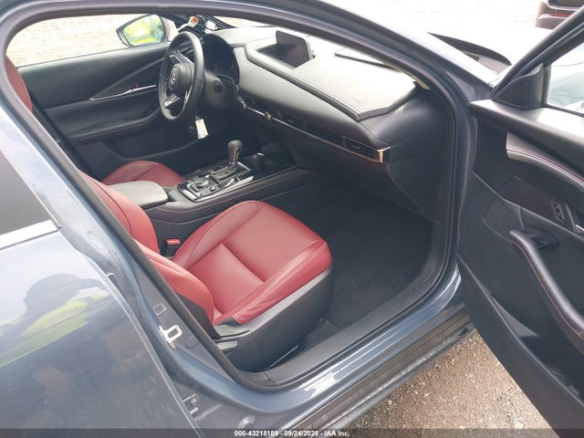 43218189 :رقم المزاد ، 3MVDMBCM7SM794297 vin ، 2025 Mazda Cx-30 2.5 S Carbon Edition مزاد بيع