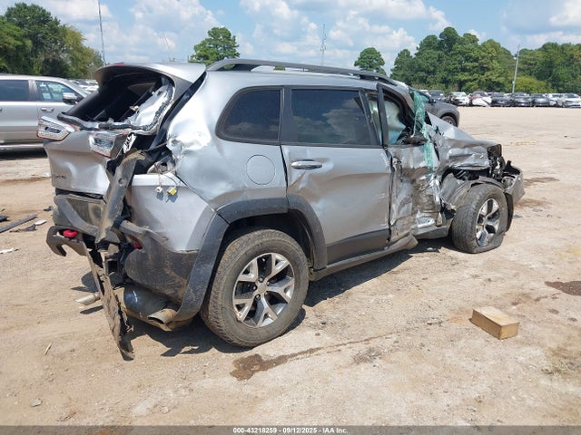 1C4PJMBS9FW524089 Jeep Cherokee