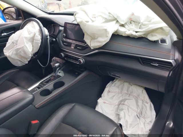 2019 NISSAN ALTIMA 1N4BL4CW2KC139528 Photo 4