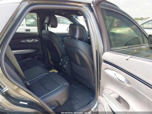 2025 GENESIS GV70 KMUMADTB5SU182418 Photo 7