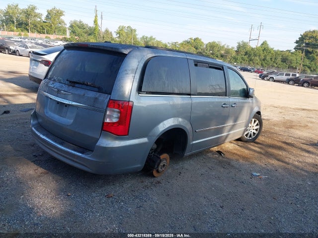 2C4RC1BGXER381299 Chrysler Town and Country