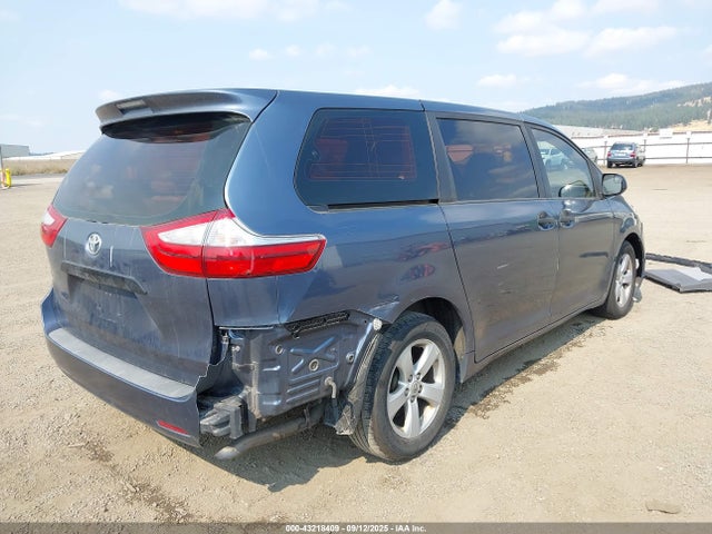 5TDZK3DC4FS674729 Toyota Sienna L 7 Passenger