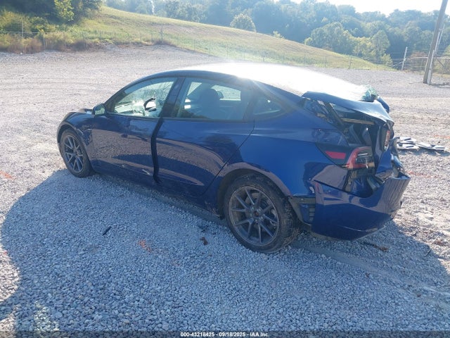 2023 TESLA MODEL 3 5YJ3E1EB4PF602765 Photo 2