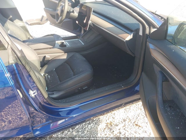 2023 TESLA MODEL 3 5YJ3E1EB4PF602765 Photo 4