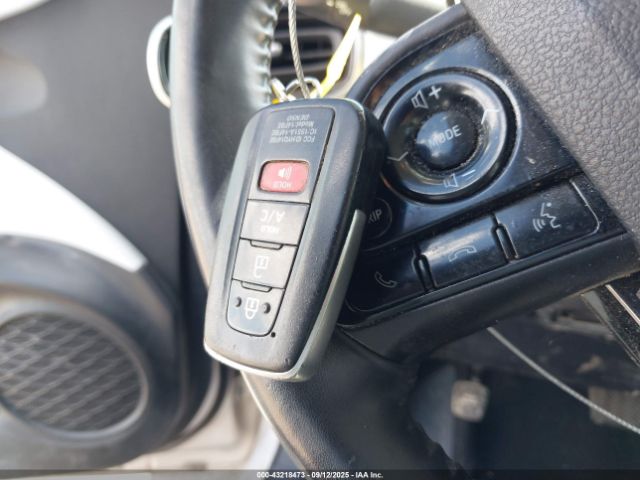 2020 TOYOTA PRIUS PRIME JTDKARFP5L3136433 Photo 10