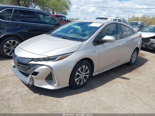 2020 TOYOTA PRIUS PRIME JTDKARFP5L3136433 Photo 1