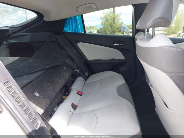 2020 TOYOTA PRIUS PRIME JTDKARFP5L3136433 Photo 7