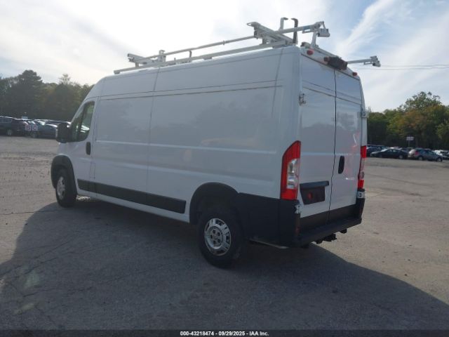 2022 RAM PROMASTER 2500 3C6LRVDG0NE102623 Photo 2