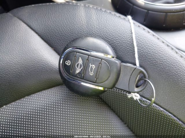 2017 MINI COUNTRYMAN WMZYS7C33H3B62732 Photo 10