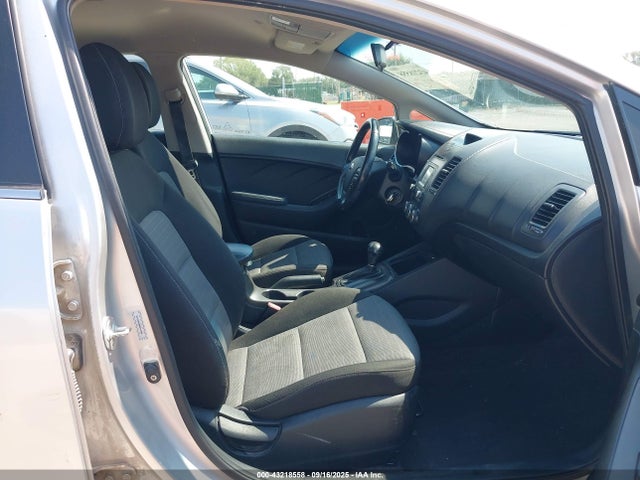 KIA Forte 2014 KNAFX4A85E5049185 Image 5