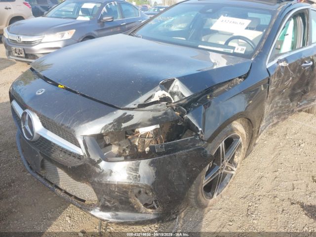 2022 MERCEDES-BENZ A 220 W1K3G4FB4NJ351803 Photo 5