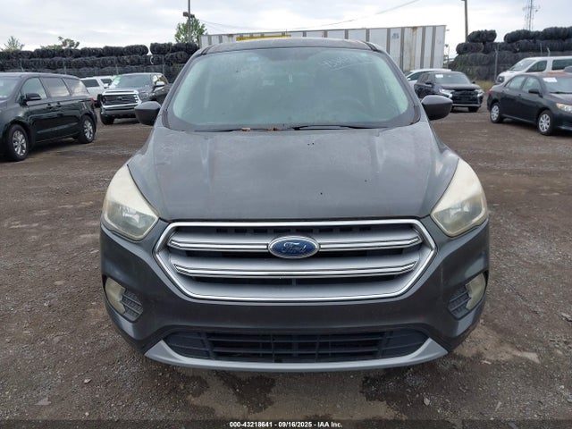 1FMCU0G99HUA95454 Ford Escape