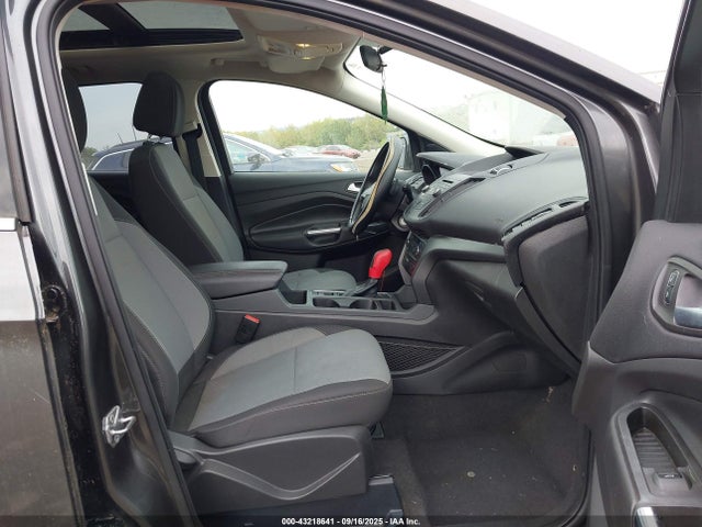 1FMCU0G99HUA95454 Ford Escape