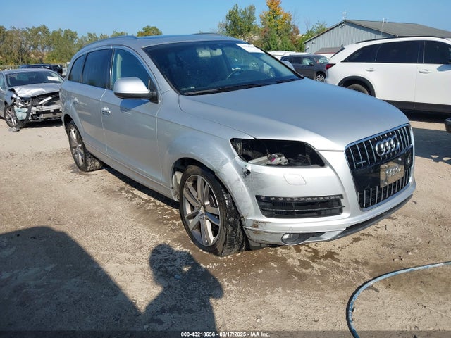 2015 AUDI Q7 WA1LMAFE2FD010258 Photo 0