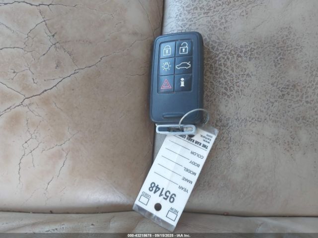 2012 VOLVO XC70 YV4902BZ0C1127969 Photo 10