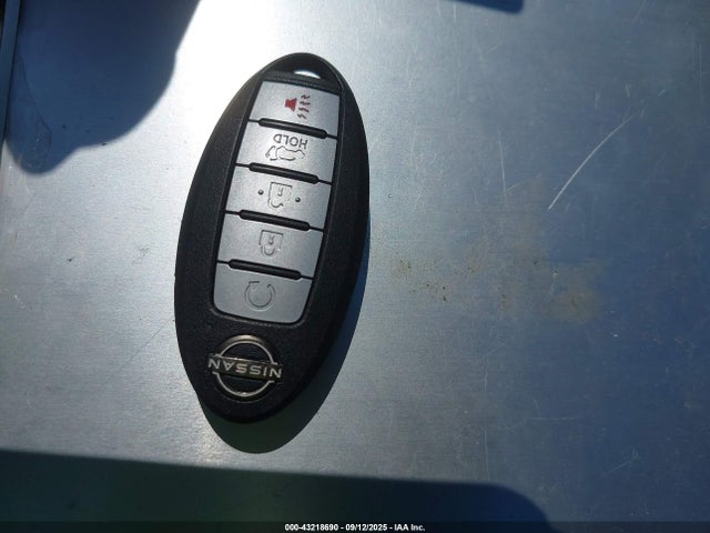Nissan 2022 2022 5N1DR3CB4NC267570 Image 11