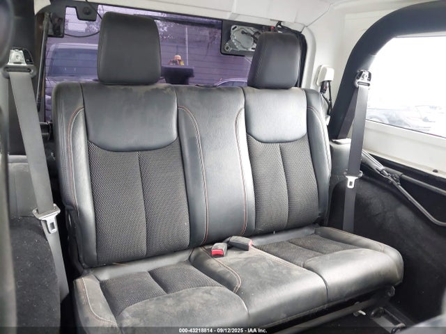 1C4GJWBG5HL524067 Jeep Wrangler
