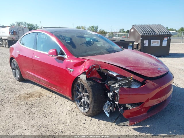 2019 TESLA MODEL 3 5YJ3E1EB8KF387030 Photo 0