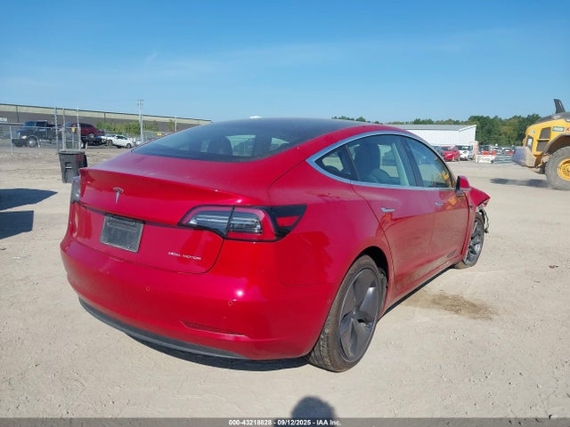 2019 TESLA MODEL 3 5YJ3E1EB8KF387030 Photo 3